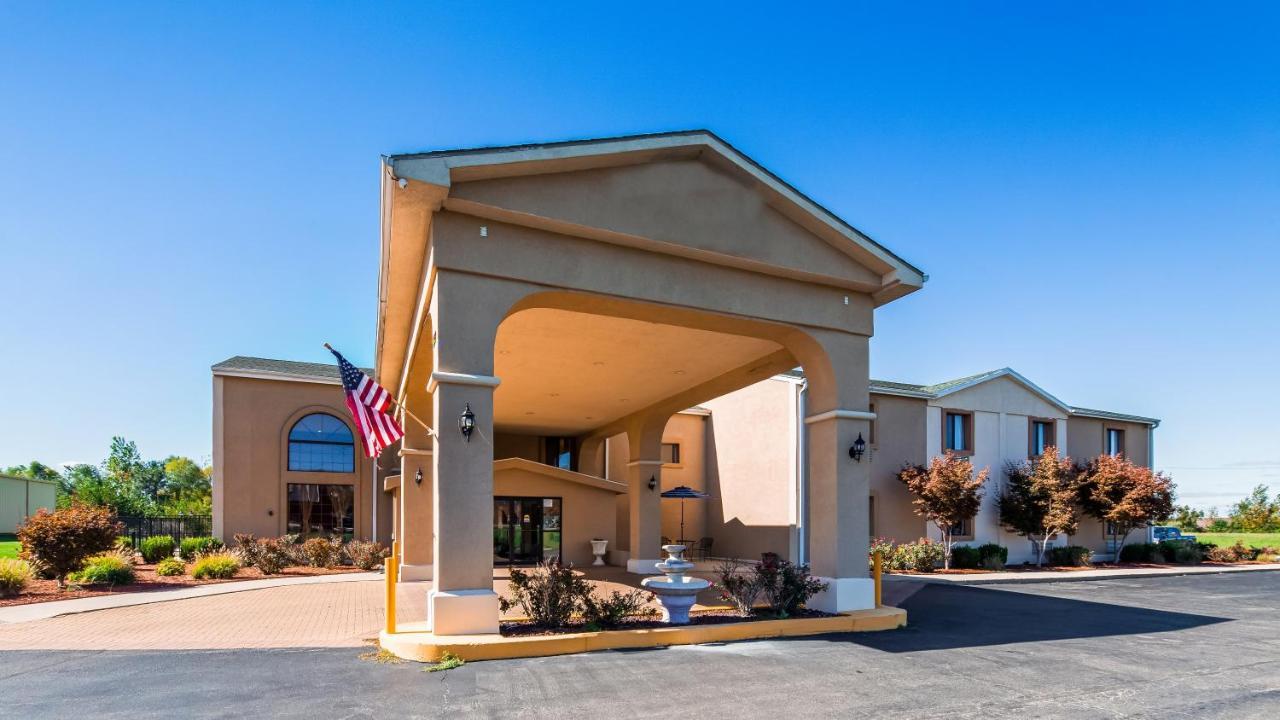 Hotel Lincoln Inn On Route 66 And Near I-55 Kültér fotó